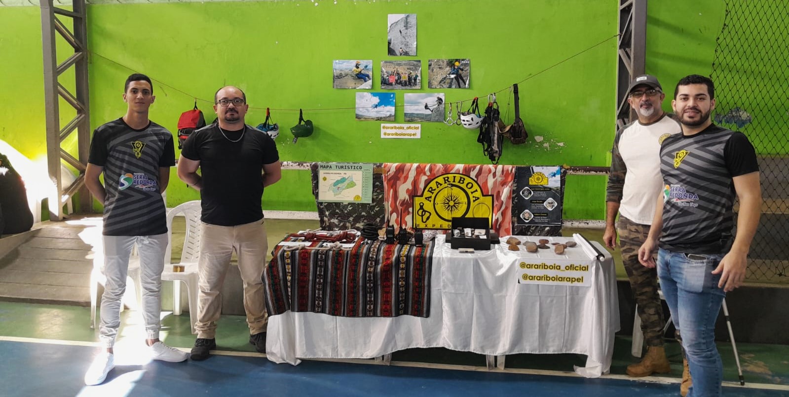 [Imagem de Guias Locais]